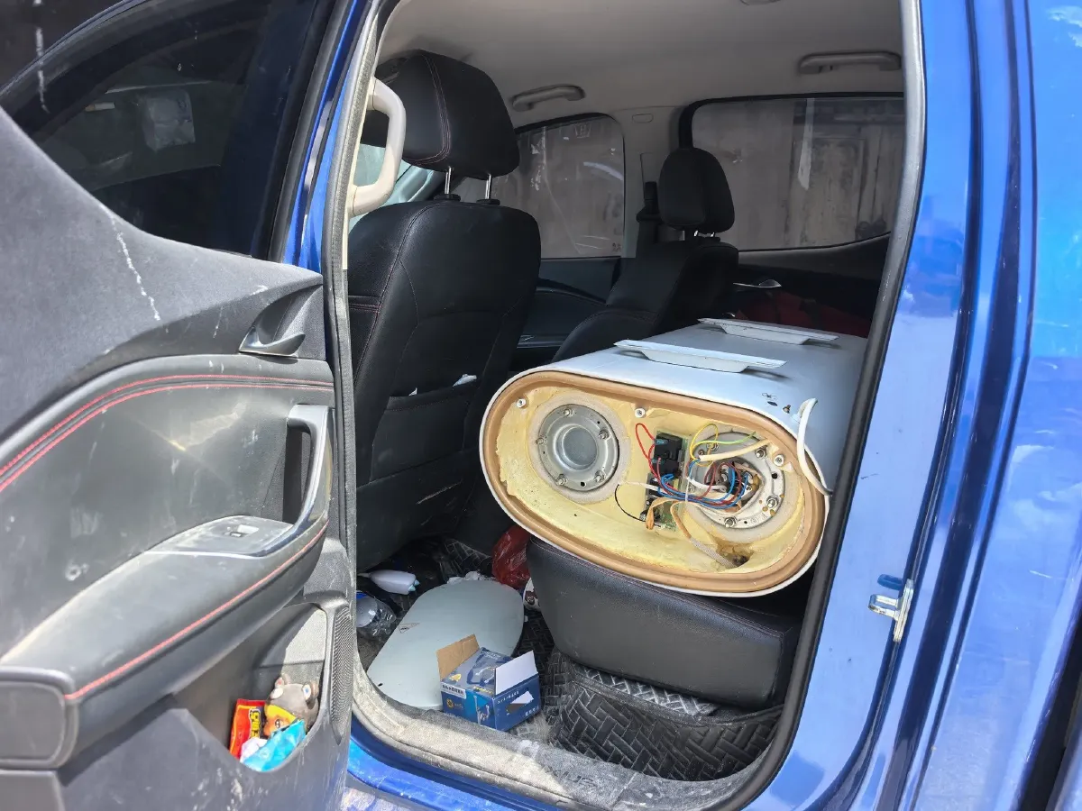 2021 MAXUS T70 2.0T 163HP L4 6AT,autocango,china used car exporter,china ev exporter,chinese used car exporter,chinese used ev exporter