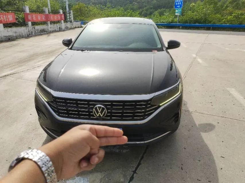 2022 Xpeng P7 BEV 60.2KWH,autocango,china used car exporter,china ev exporter,chinese used car exporter,chinese used ev exporter