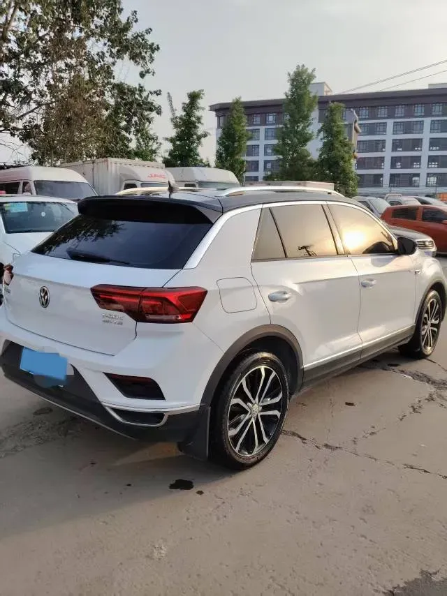 2019 Volkswagen T-Roc 1.4T 150HP L4 7DCT,autocango,china used car exporter,china ev exporter,chinese used car exporter,chinese used ev exporter
