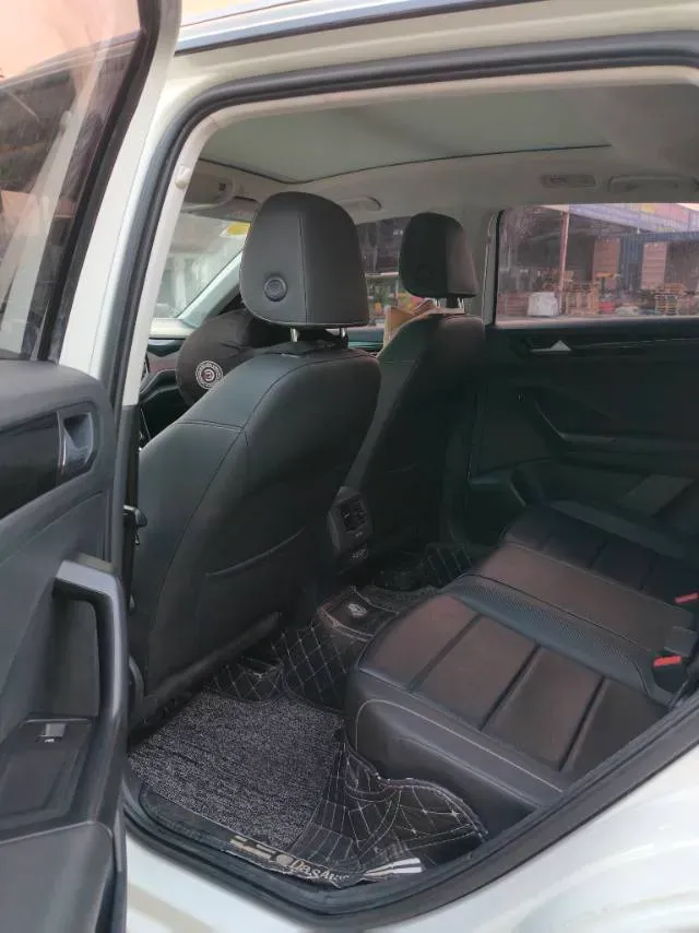 2019 Volkswagen T-Roc 1.4T 150HP L4 7DCT,autocango,china used car exporter,china ev exporter,chinese used car exporter,chinese used ev exporter