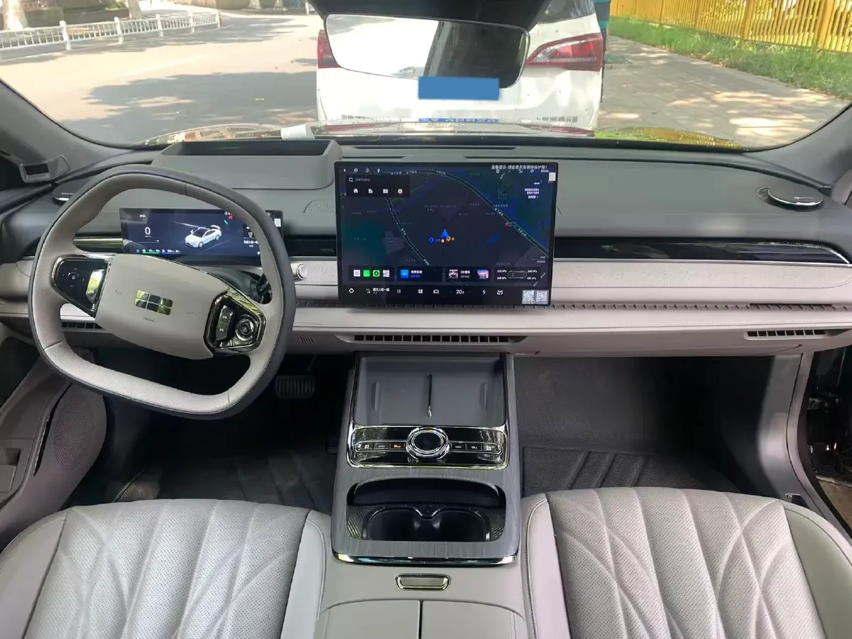 2025 Geely Galaxy Starshine 8 1.5T 163HP L4 3DHT PHEV 27.69KWH,autocango,china used car exporter,china ev exporter,chinese used car exporter,chinese used ev exporter