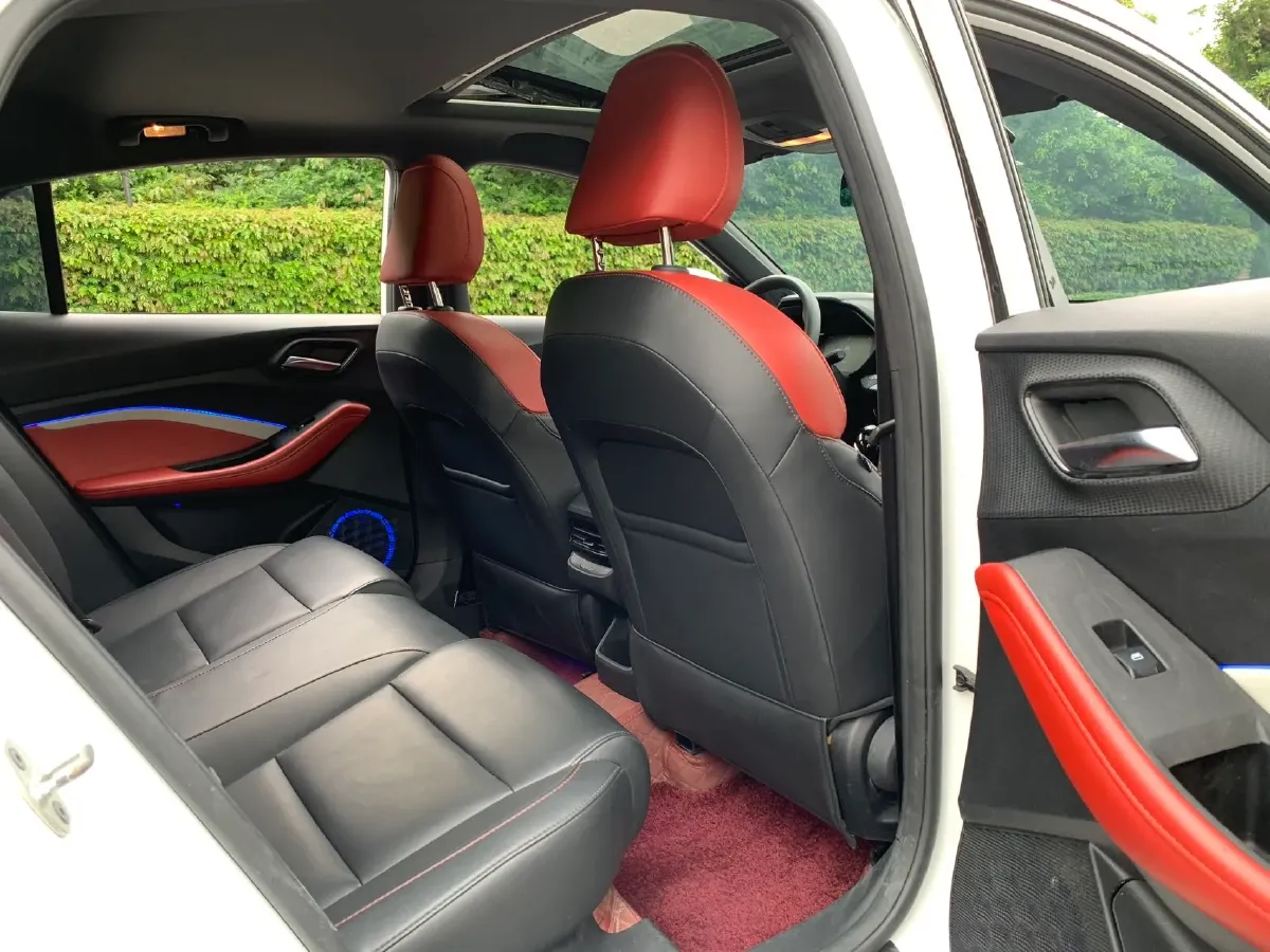 2021 MG 5 1.5L 120HP L4 CVT,autocango,china used car exporter,china ev exporter,chinese used car exporter,chinese used ev exporter