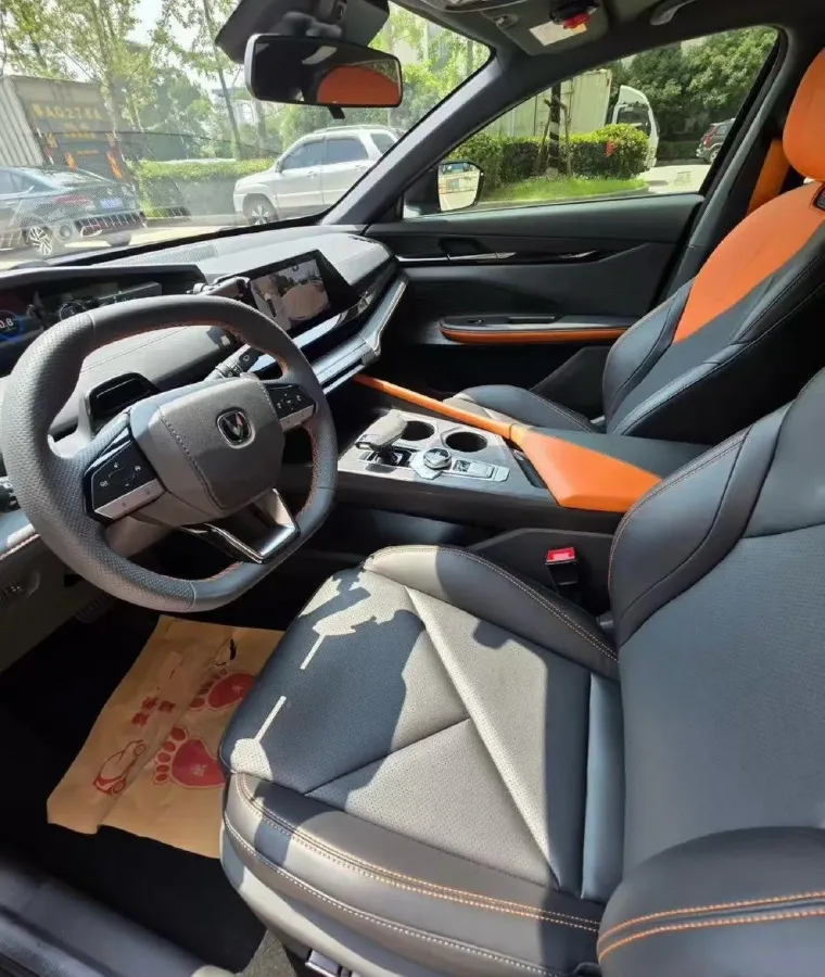 2023 ChangAn UNI-V 1.5T 188HP L4 7DCT,autocango,china used car exporter,china ev exporter,chinese used car exporter,chinese used ev exporter