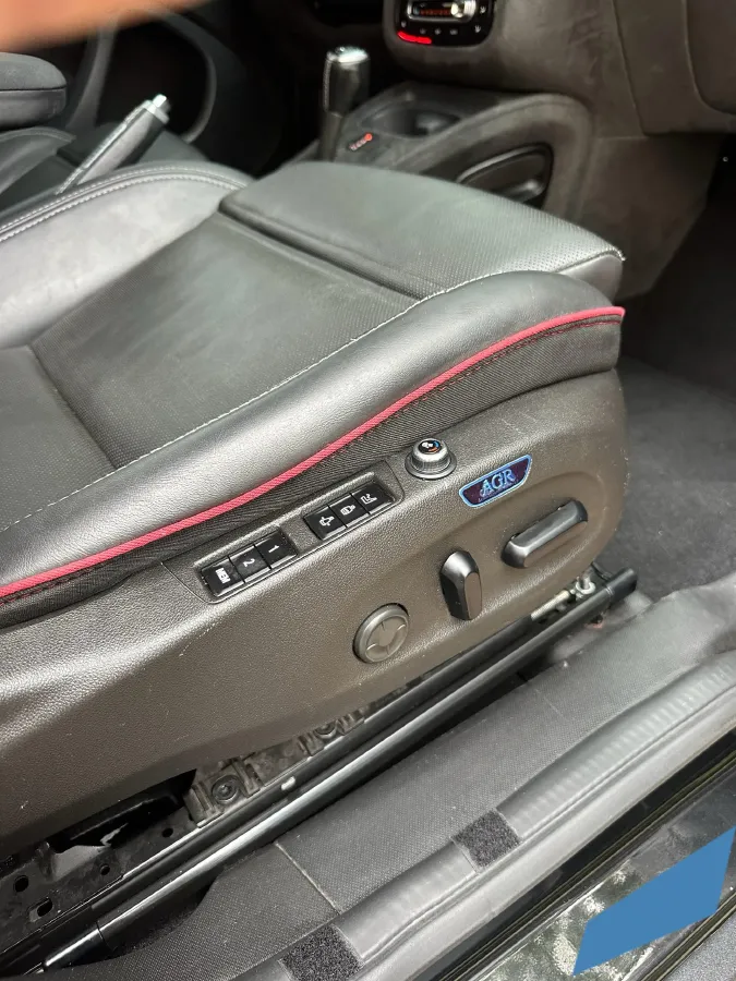 2016 Smart smart fortwo 0.9T 90HP L3 6DCT,autocango,china used car exporter,china ev exporter,chinese used car exporter,chinese used ev exporter