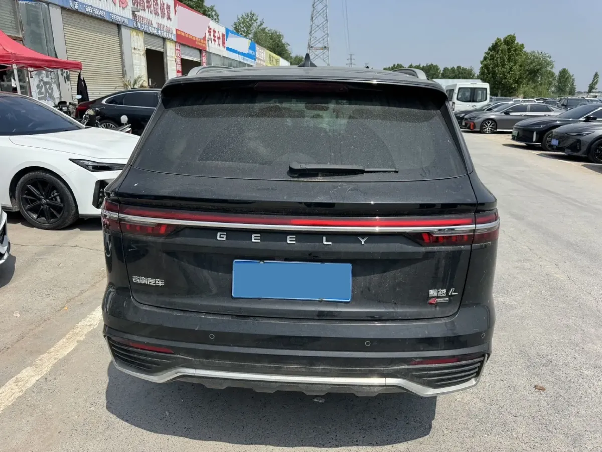 2021 Geely Monjaro 2.0T 238HP L4 8AT,autocango,china used car exporter,china ev exporter,chinese used car exporter,chinese used ev exporter