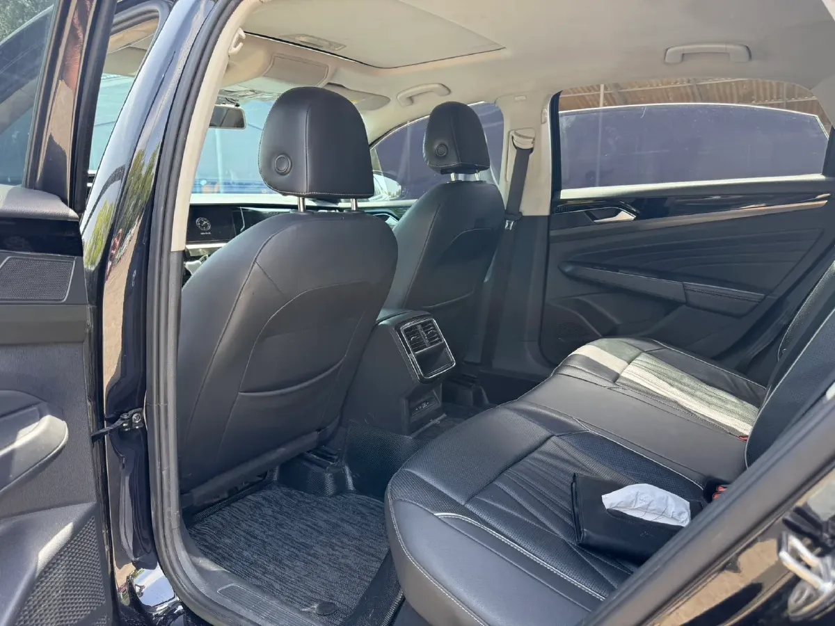 2019 Chevrolet Equinox 1.5T 180HP L4 6AT,autocango,china used car exporter,china ev exporter,chinese used car exporter,chinese used ev exporter