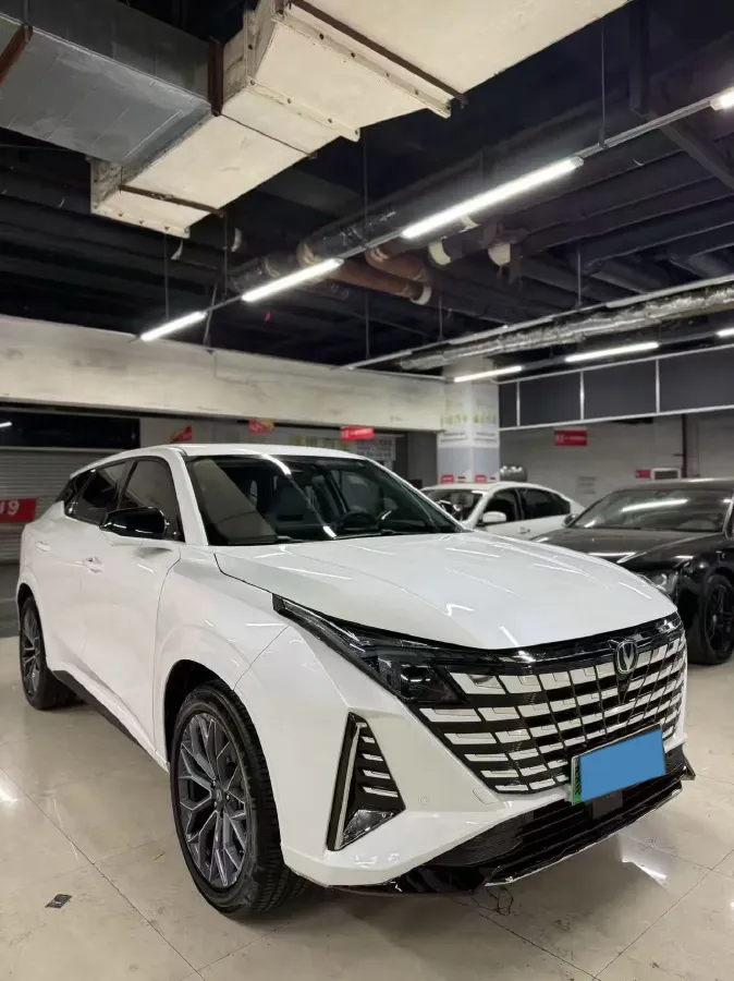 2024 ChangAn UNI-Z 1.5L 98HP L4 E-CVT PHEV 18.4KWH,autocango,china used car exporter,china ev exporter,chinese used car exporter,chinese used ev exporter