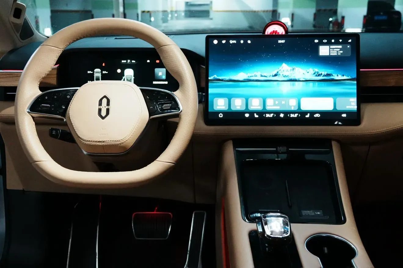 2024 AITO AITO M5 BEV 83KWH,autocango,china used car exporter,china ev exporter,chinese used car exporter,chinese used ev exporter