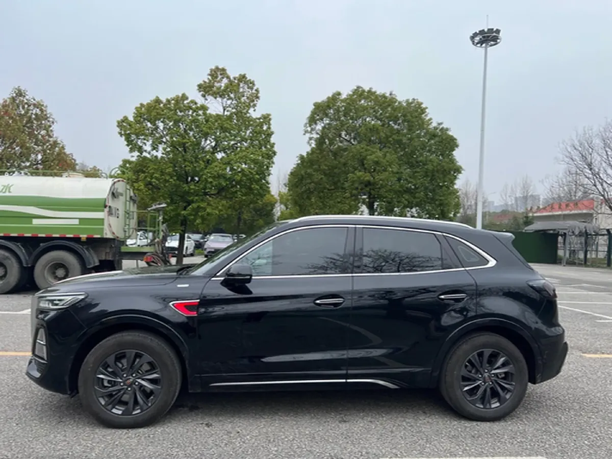 2022 HongQi HS5 2.0T 224HP L4 6AT,autocango,china used car exporter,china ev exporter,chinese used car exporter,chinese used ev exporter