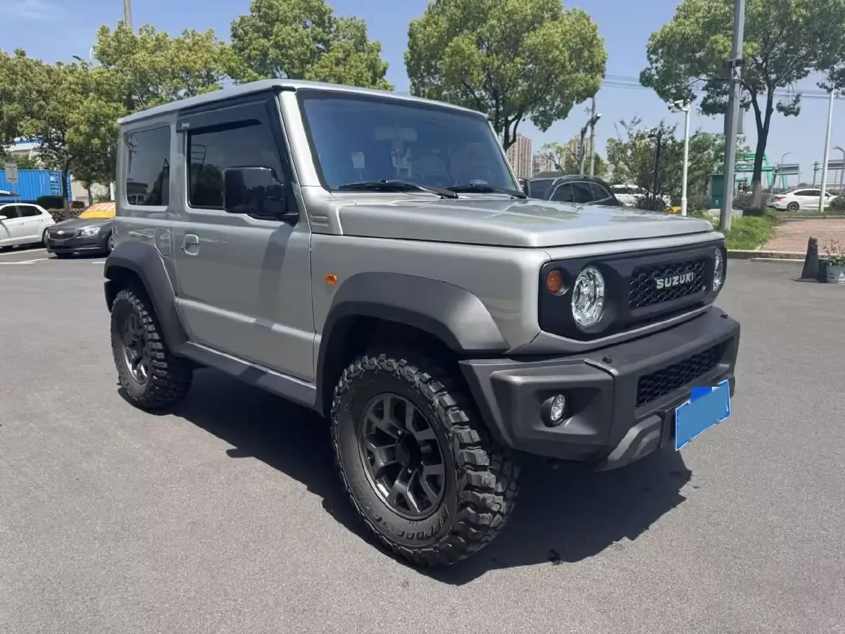 2025 Geely Coolray 1.5L 126HP L4 5MT,autocango,china used car exporter,china ev exporter,chinese used car exporter,chinese used ev exporter