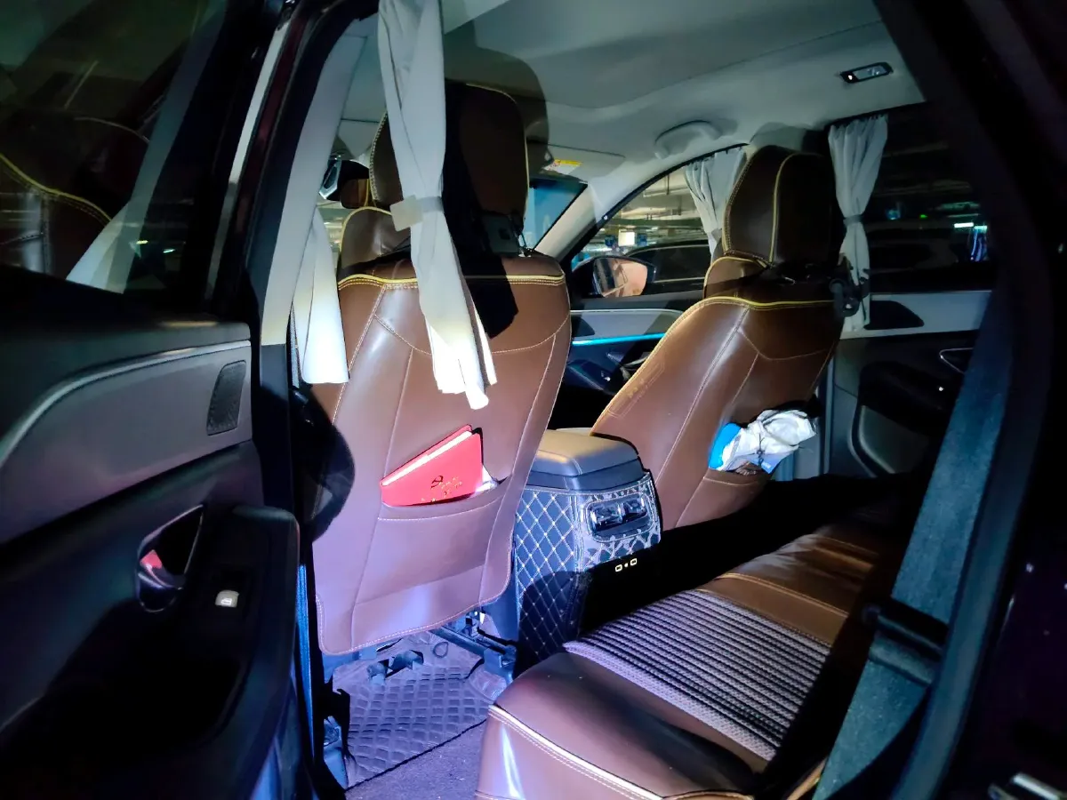 2021 Jetour X70 Plus 1.6T 197HP L4 7DCT,autocango,china used car exporter,china ev exporter,chinese used car exporter,chinese used ev exporter