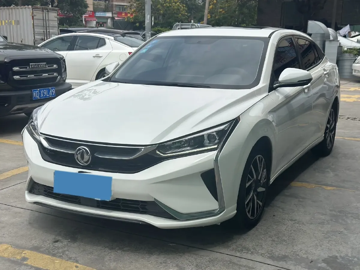 2020 DongFeng Aeolus YiXuan 1.5T 150HP L4 6DCT,autocango,china used car exporter,china ev exporter,chinese used car exporter,chinese used ev exporter