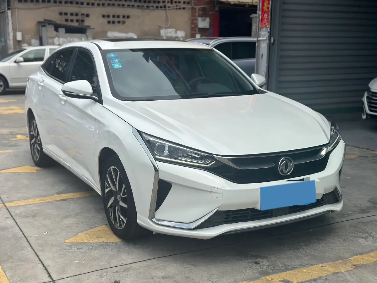 2020 DongFeng Aeolus YiXuan 1.5T 150HP L4 6DCT,autocango,china used car exporter,china ev exporter,chinese used car exporter,chinese used ev exporter