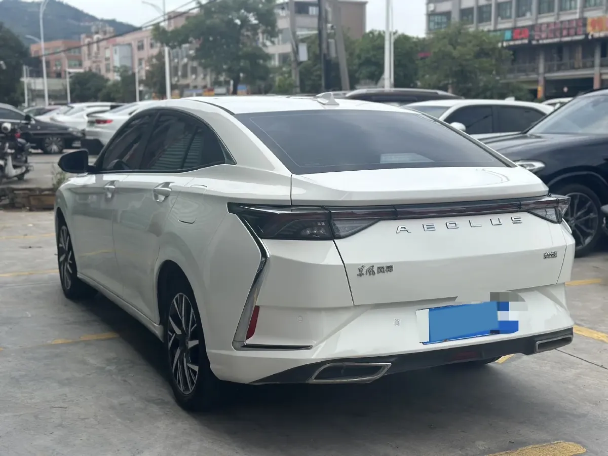 2020 DongFeng Aeolus YiXuan 1.5T 150HP L4 6DCT,autocango,china used car exporter,china ev exporter,chinese used car exporter,chinese used ev exporter