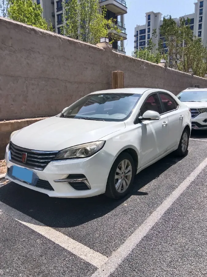 2018 SWM X7 1.8L 137HP L4 5MT,autocango,china used car exporter,china ev exporter,chinese used car exporter,chinese used ev exporter