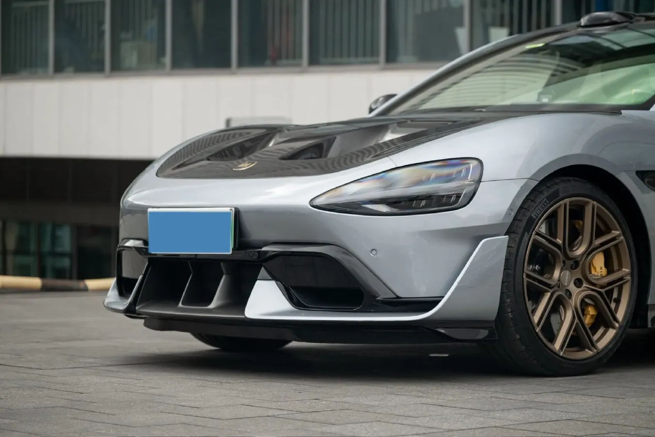 2025 MI SU7 Ultra BEV 93.7KWH,autocango,china used car exporter,china ev exporter,chinese used car exporter,chinese used ev exporter