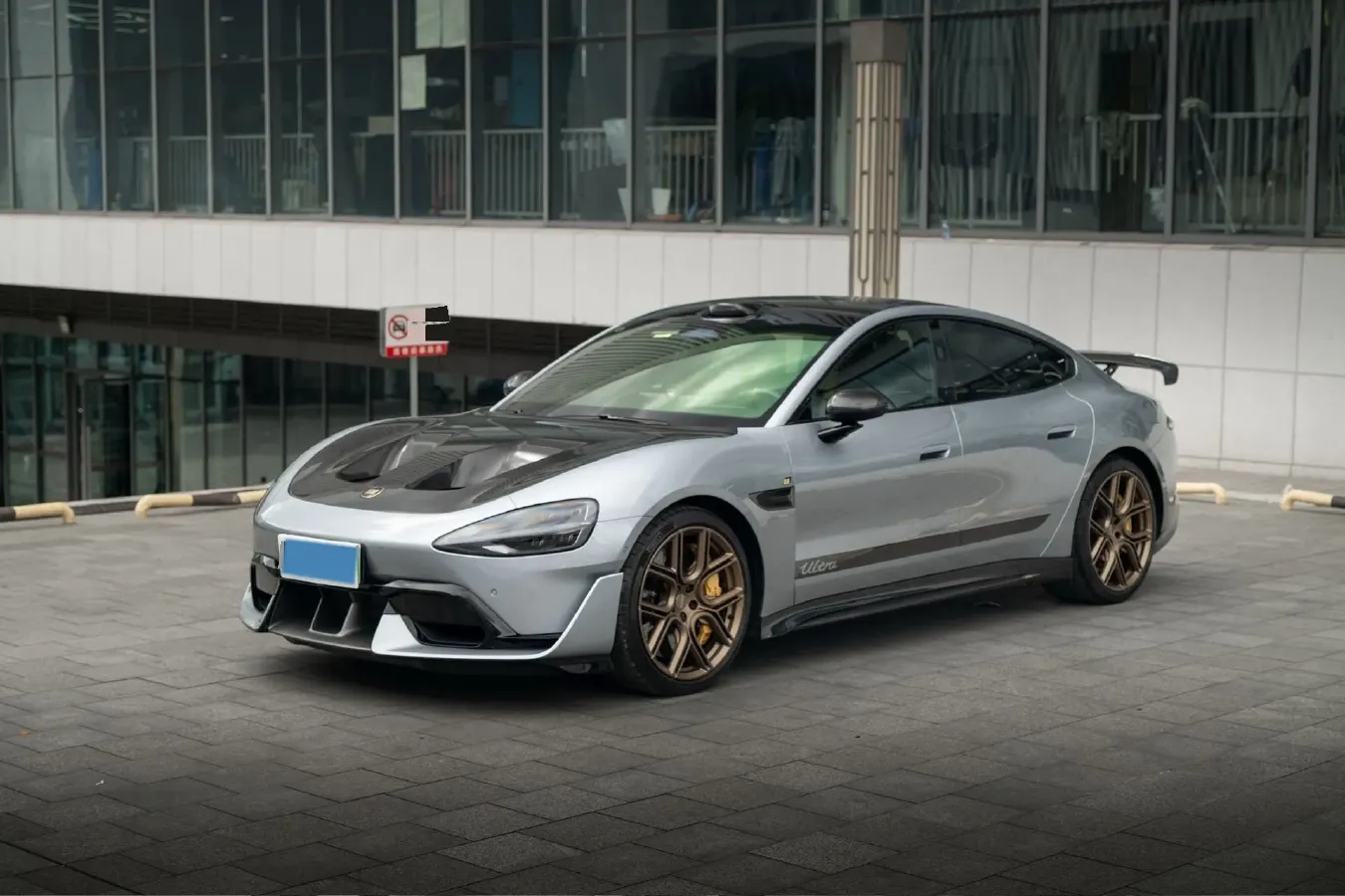 2025 MI SU7 Ultra BEV 93.7KWH,autocango,china used car exporter,china ev exporter,chinese used car exporter,chinese used ev exporter