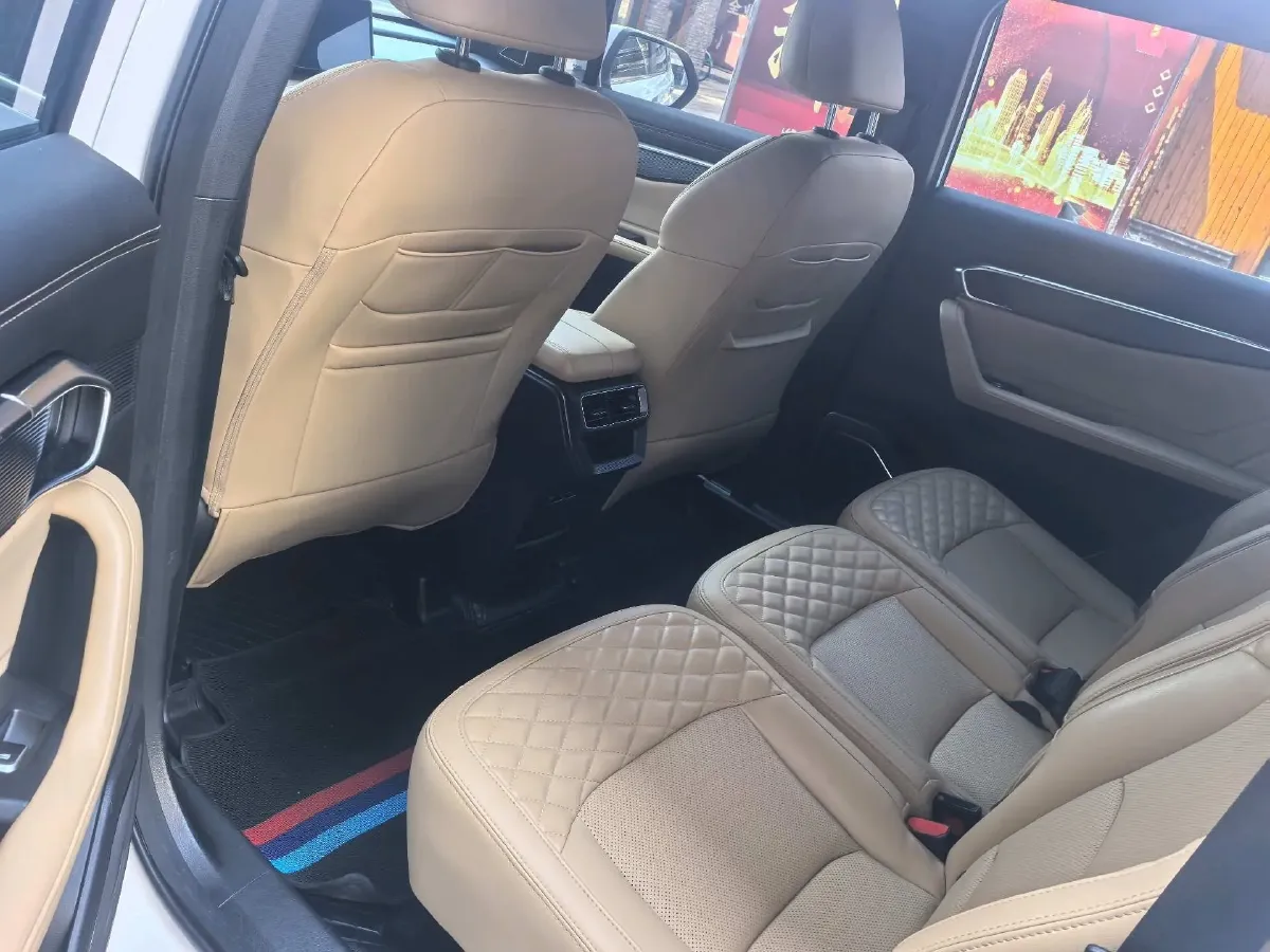 2023 Geely Okavango L 2.0T 218HP L4 7DCT,autocango,china used car exporter,china ev exporter,chinese used car exporter,chinese used ev exporter