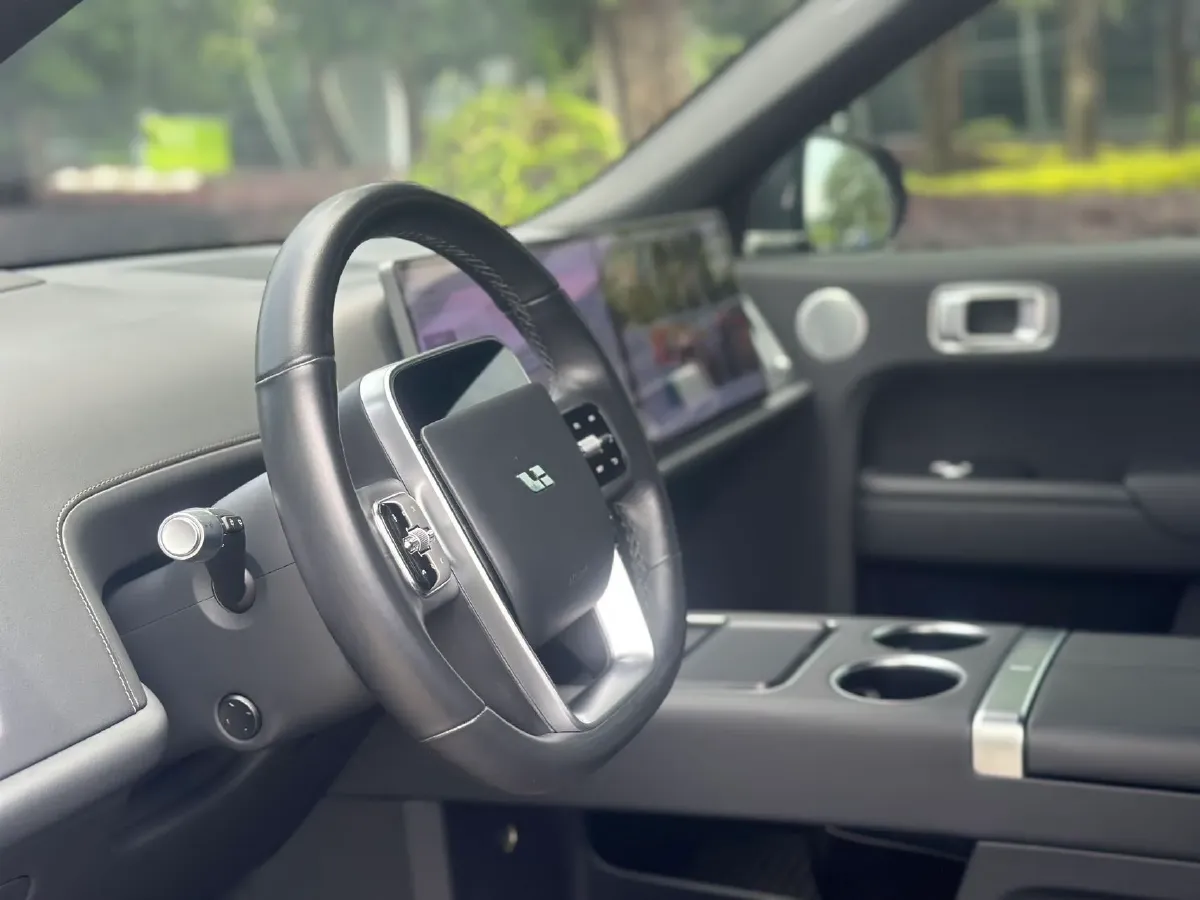 2023 Li L7 Range Extended 154HP REEV 40.9KWH,autocango,china used car exporter,china ev exporter,chinese used car exporter,chinese used ev exporter