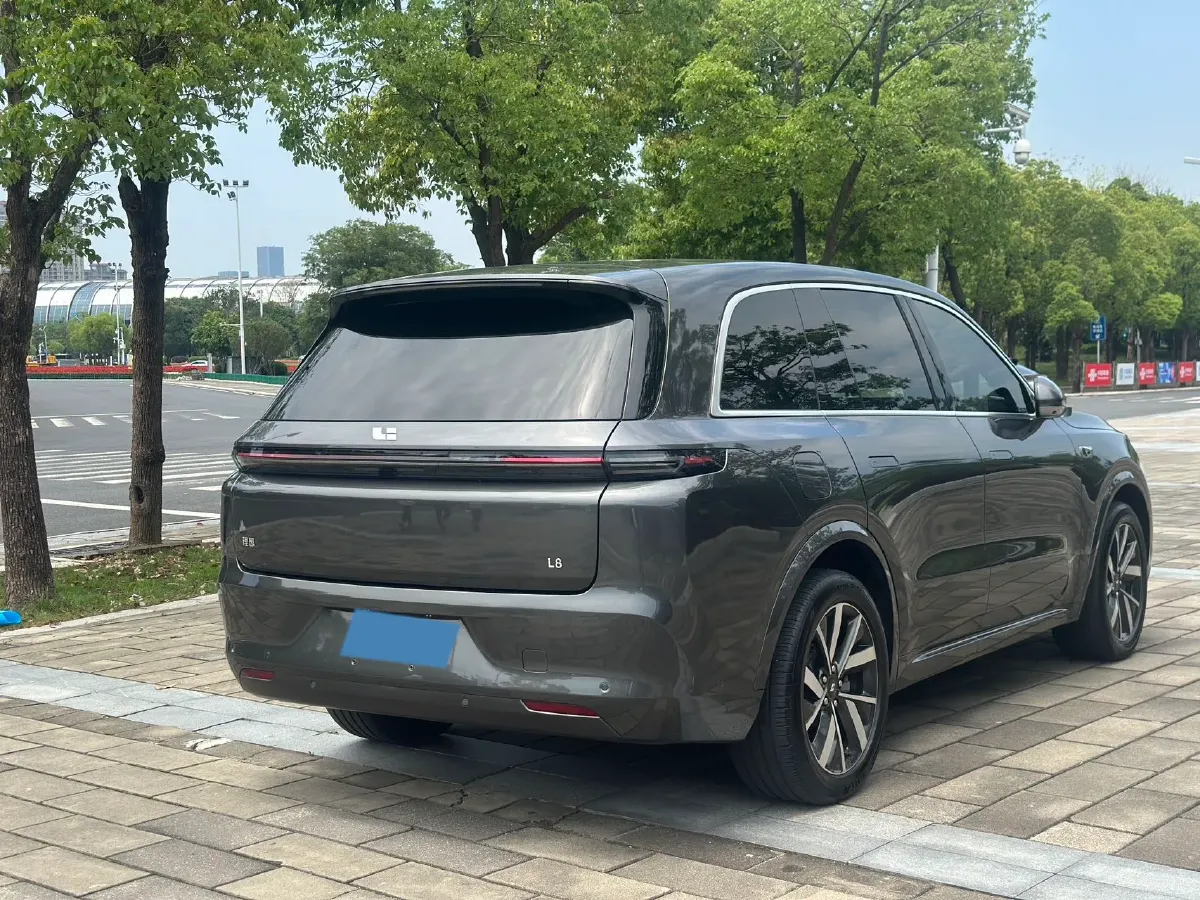 2023 Li L7 Range Extended 154HP REEV 40.9KWH,autocango,china used car exporter,china ev exporter,chinese used car exporter,chinese used ev exporter