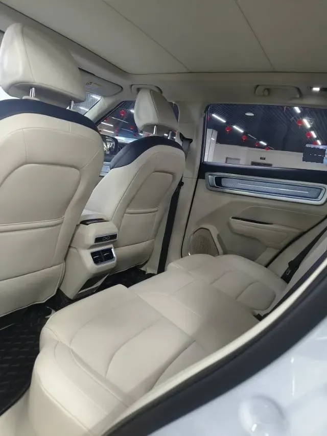 2024 DongFeng Aeolus YiXuan MAX 1.5T 197HP L4 7DCT,autocango,china used car exporter,china ev exporter,chinese used car exporter,chinese used ev exporter