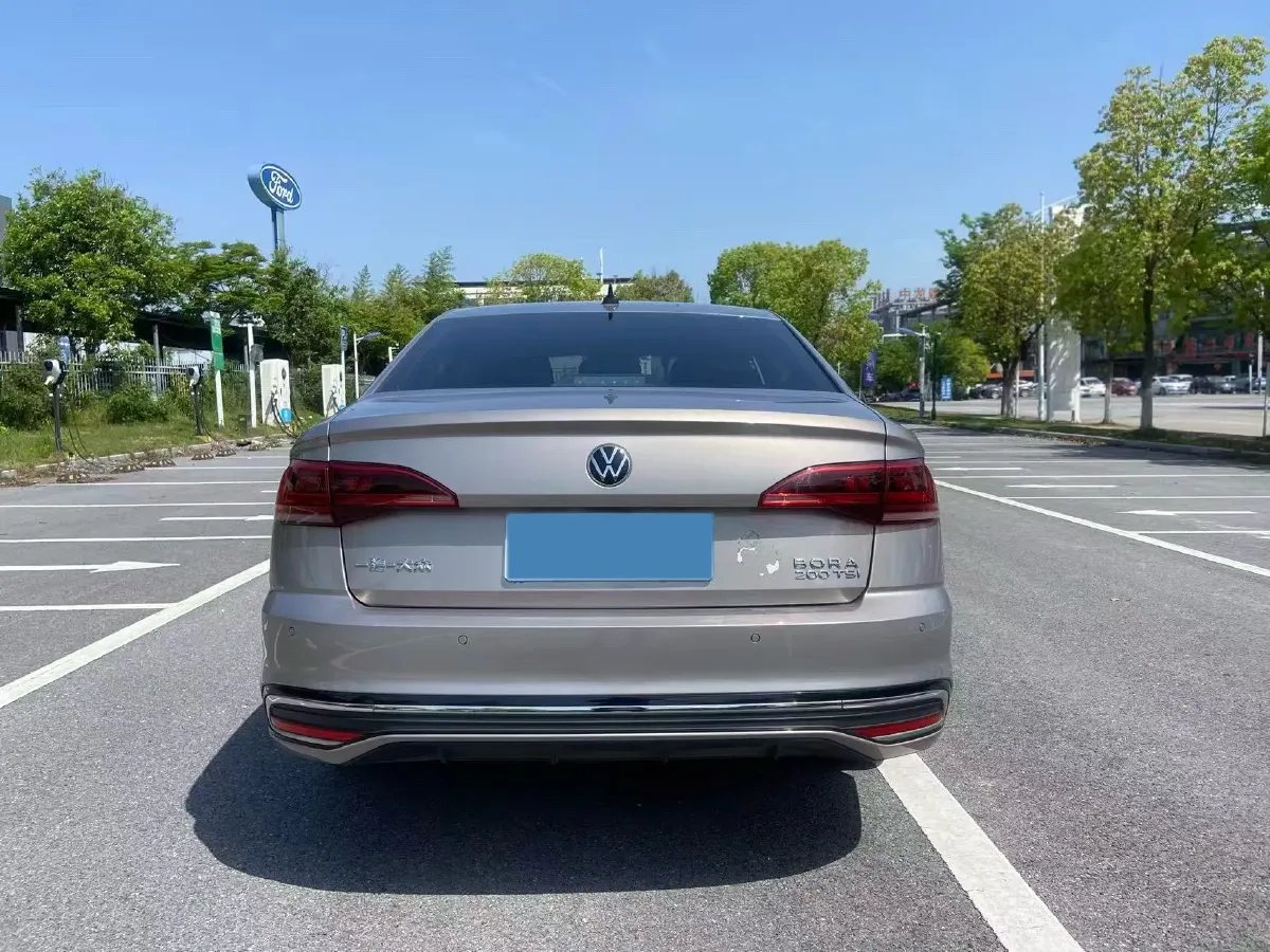 2023 Volkswagen Bora 1.2T 116HP L4 7DCT,autocango,china used car exporter,china ev exporter,chinese used car exporter,chinese used ev exporter