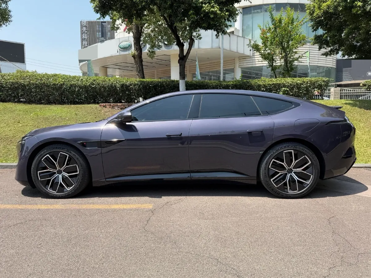 2025 Avatr 12 1.5T 156HP L4 REEV 39.05KWH,autocango,china used car exporter,china ev exporter,chinese used car exporter,chinese used ev exporter