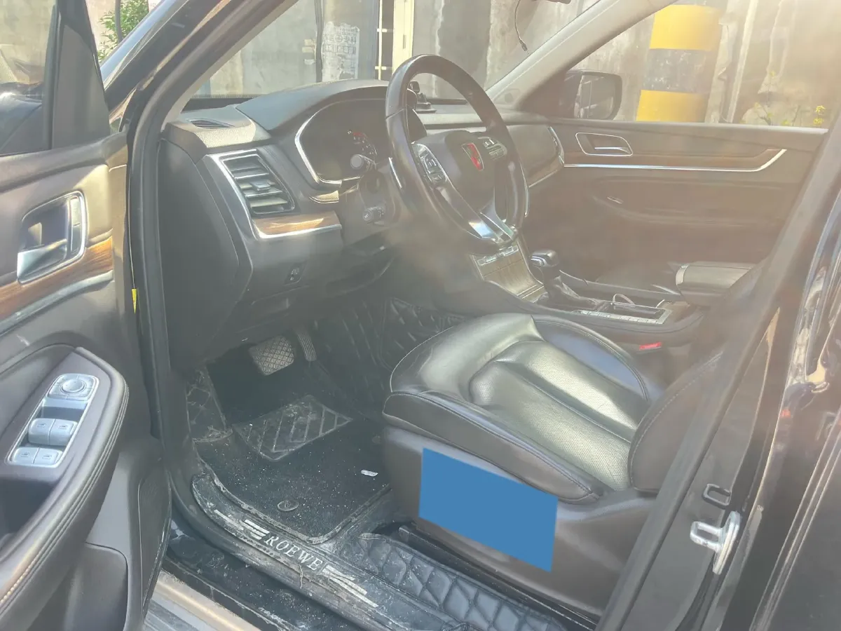 2019 Roewe RX8 2.0T 222HP L4 6AT,autocango,china used car exporter,china ev exporter,chinese used car exporter,chinese used ev exporter