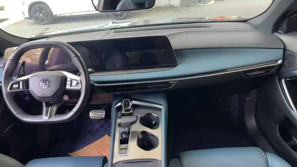 2023 MG 7 2.0T 261HP L4 9AT,autocango,china used car exporter,china ev exporter,chinese used car exporter,chinese used ev exporter
