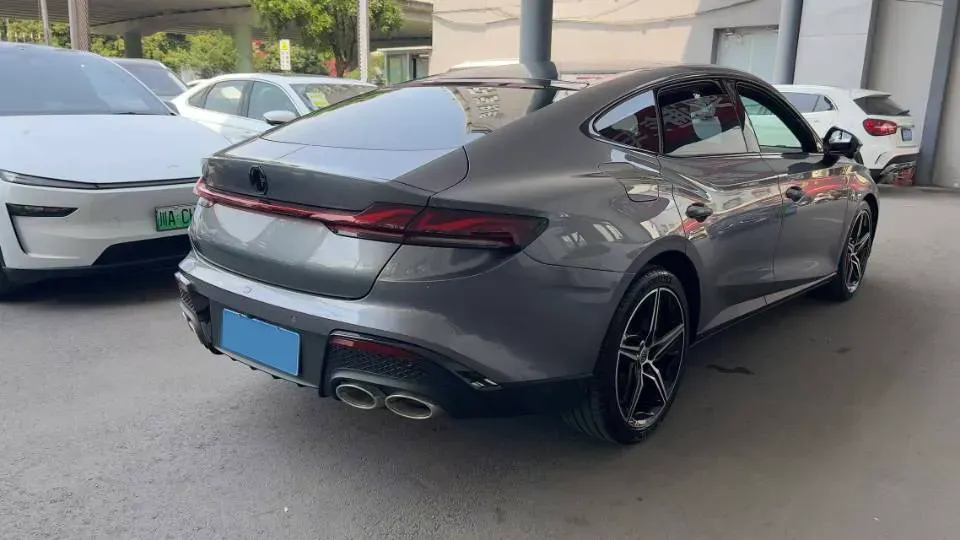 2023 MG 7 2.0T 261HP L4 9AT,autocango,china used car exporter,china ev exporter,chinese used car exporter,chinese used ev exporter