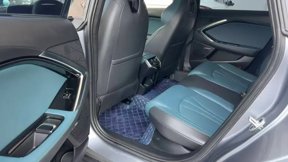 2023 MG 7 2.0T 261HP L4 9AT,autocango,china used car exporter,china ev exporter,chinese used car exporter,chinese used ev exporter