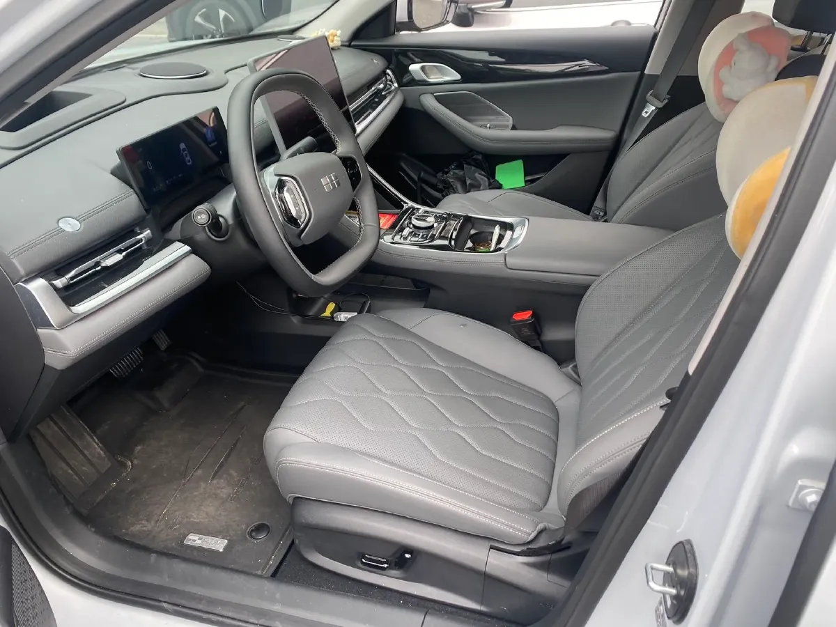 2025 Geely Galaxy A7 1.5L 112HP L4 1DHT PHEV,autocango,china used car exporter,china ev exporter,chinese used car exporter,chinese used ev exporter