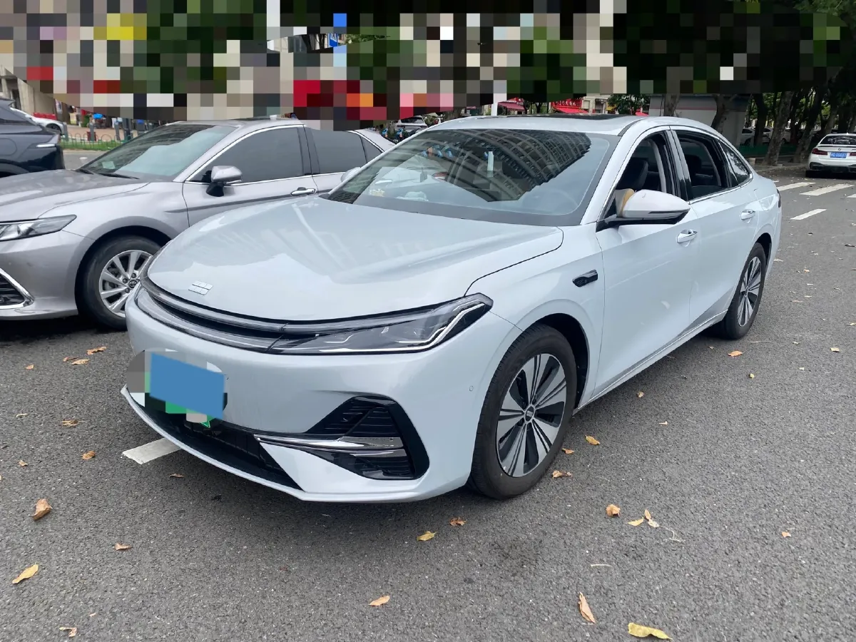 2025 Geely Galaxy A7 1.5L 112HP L4 1DHT PHEV,autocango,china used car exporter,china ev exporter,chinese used car exporter,chinese used ev exporter