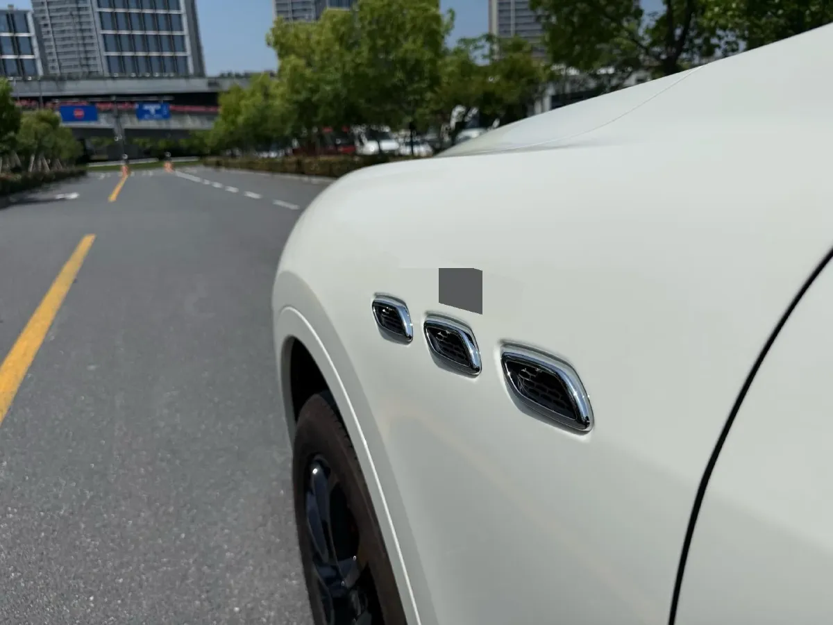 2021 Maserati Levante 3.0T 350HP V6 8AT,autocango,china used car exporter,china ev exporter,chinese used car exporter,chinese used ev exporter