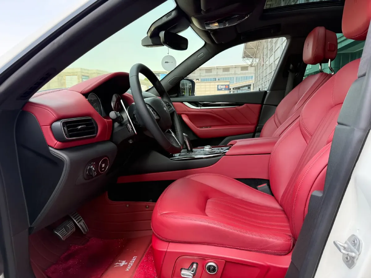 2021 Maserati Levante 3.0T 350HP V6 8AT,autocango,china used car exporter,china ev exporter,chinese used car exporter,chinese used ev exporter