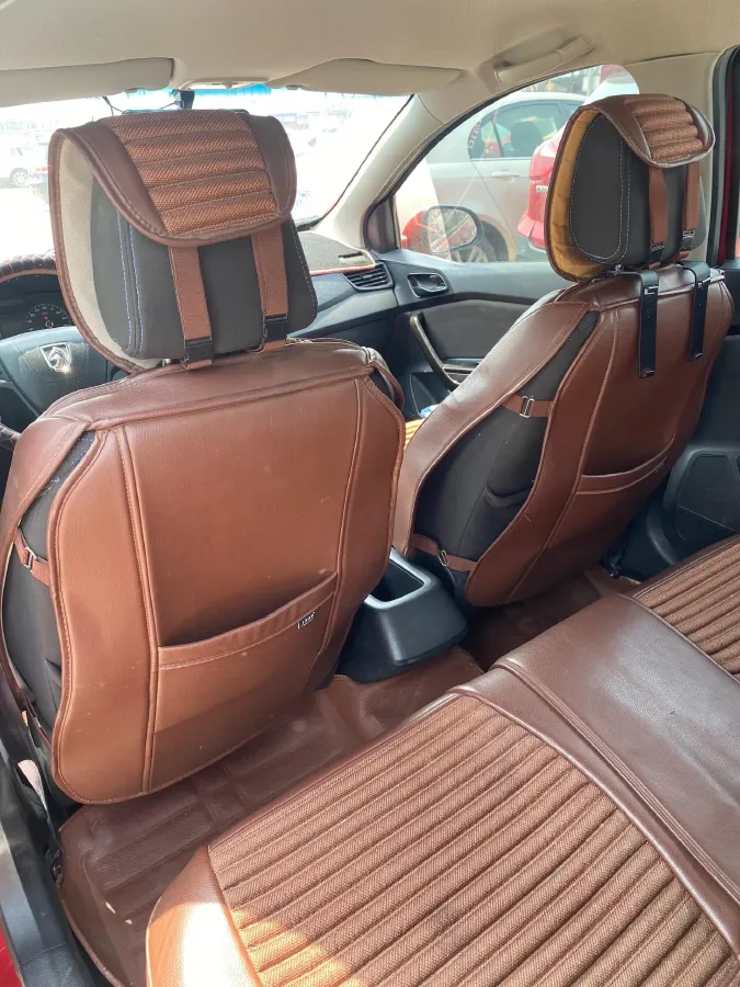 2016 BaoJun 310 1.2L 82HP L4 5MT,autocango,china used car exporter,china ev exporter,chinese used car exporter,chinese used ev exporter