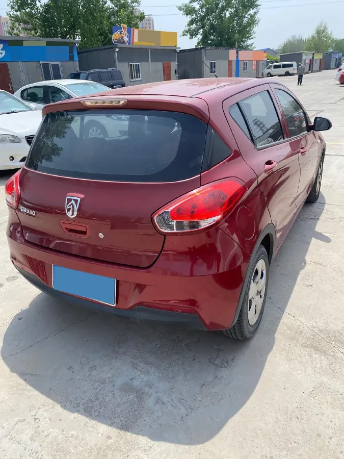 2016 BaoJun 310 1.2L 82HP L4 5MT,autocango,china used car exporter,china ev exporter,chinese used car exporter,chinese used ev exporter