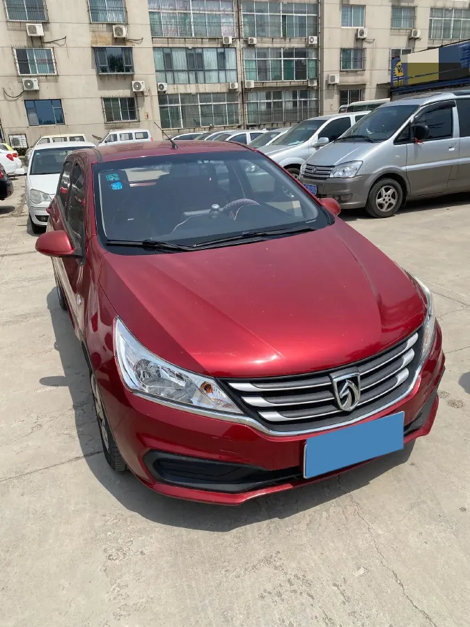 2016 BaoJun 310 1.2L 82HP L4 5MT,autocango,china used car exporter,china ev exporter,chinese used car exporter,chinese used ev exporter