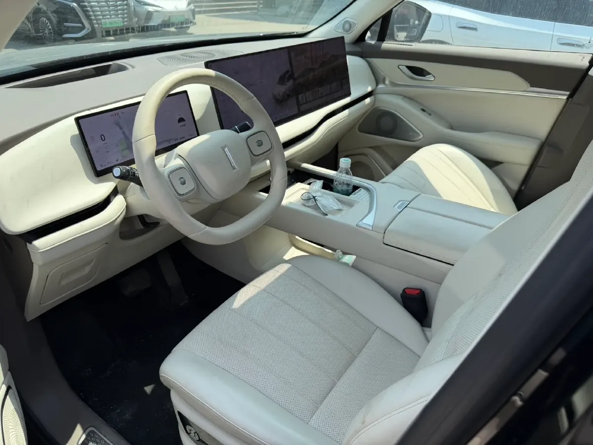 2025 WEY BlueMountain 1.5T 170HP L4 4DHT PHEV 44.5KWH,autocango,china used car exporter,china ev exporter,chinese used car exporter,chinese used ev exporter