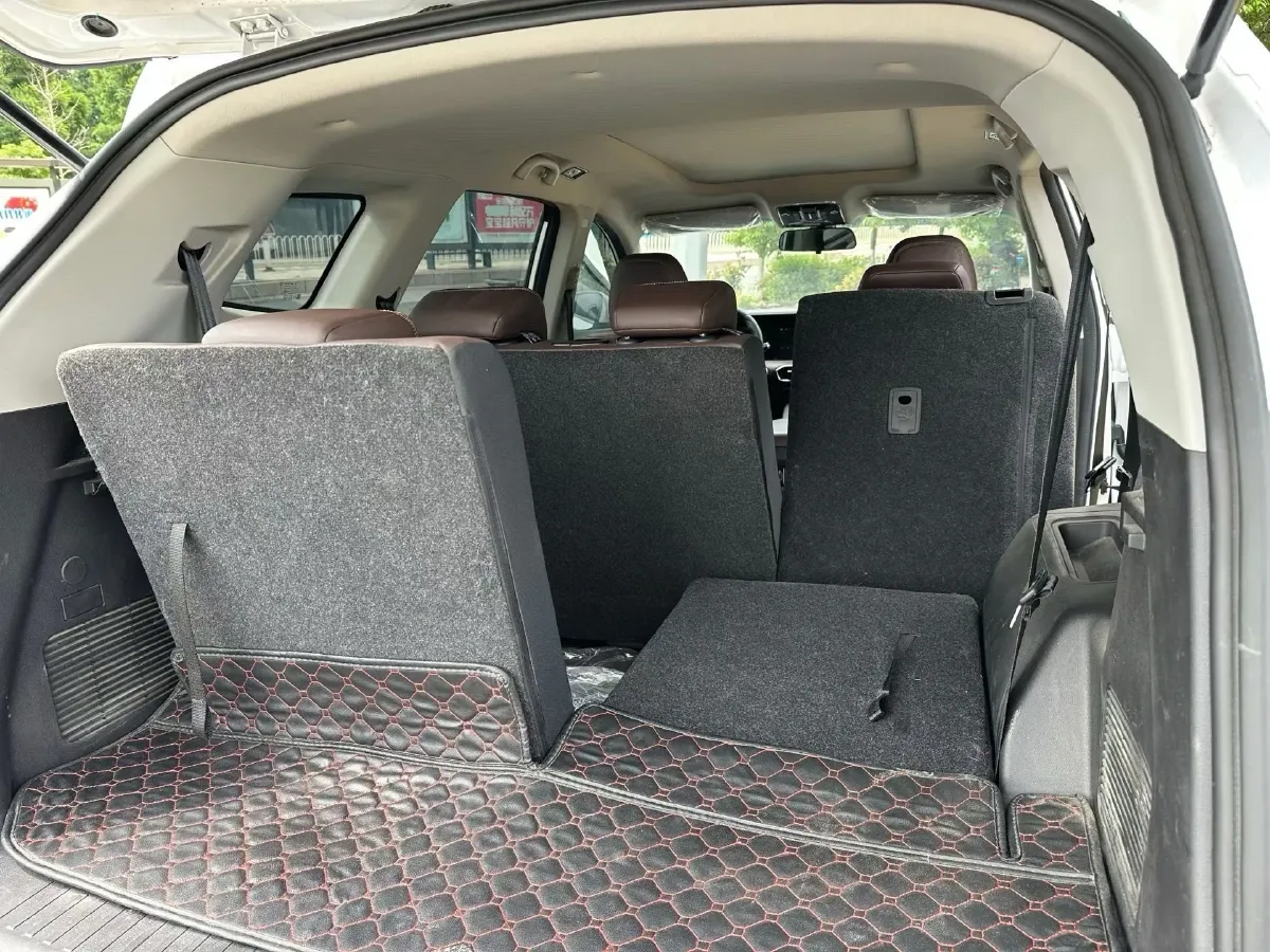 2023 Jetour X90 Plus 1.5T 156HP L4 6MT,autocango,china used car exporter,china ev exporter,chinese used car exporter,chinese used ev exporter