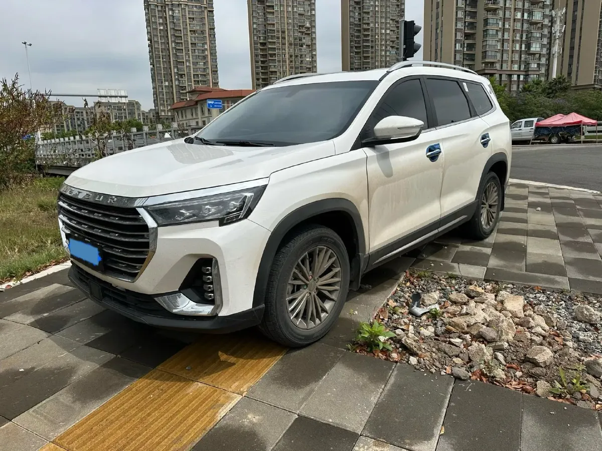 2023 Jetour X90 Plus 1.5T 156HP L4 6MT,autocango,china used car exporter,china ev exporter,chinese used car exporter,chinese used ev exporter