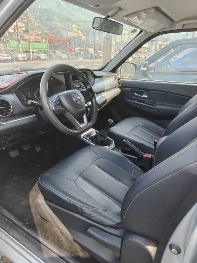 2021 Dongfeng RuiQi 2.4T 165HP L4 5MT,autocango,china used car exporter,china ev exporter,chinese used car exporter,chinese used ev exporter