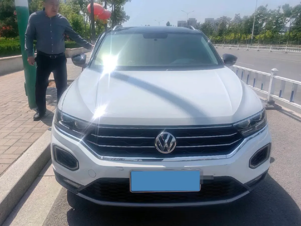 2018 Mitsubishi Eclipse Cross 1.5T 170HP L4 CVT,autocango,china used car exporter,china ev exporter,chinese used car exporter,chinese used ev exporter