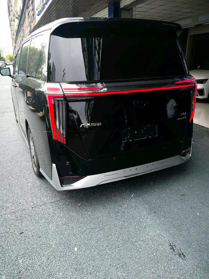 2024 GAC Trumpchi M8 2.0T 190HP L4 E-CVT Hybrid,autocango,china used car exporter,china ev exporter,chinese used car exporter,chinese used ev exporter