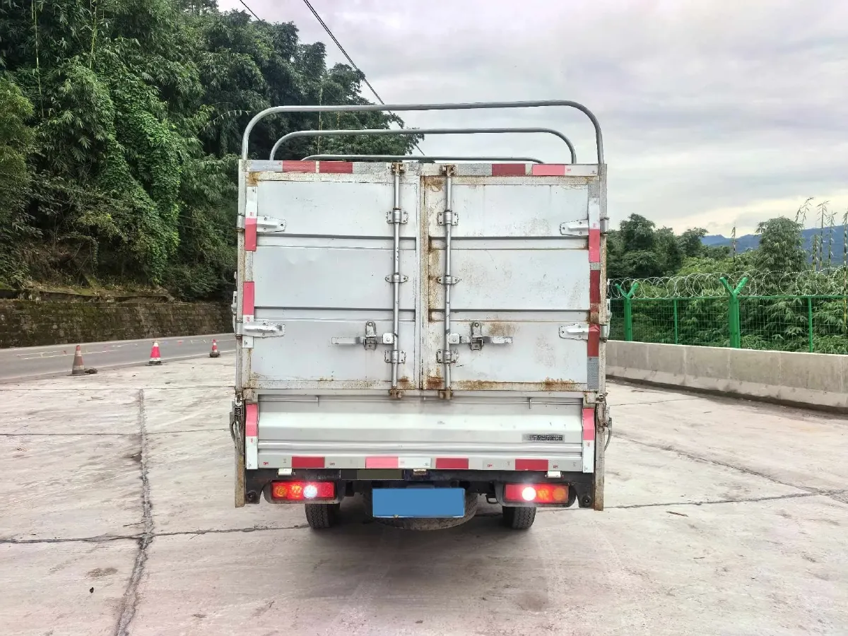 2020 DongFeng DFSK D51 1.5L 112HP L4 5MT,autocango,china used car exporter,china ev exporter,chinese used car exporter,chinese used ev exporter