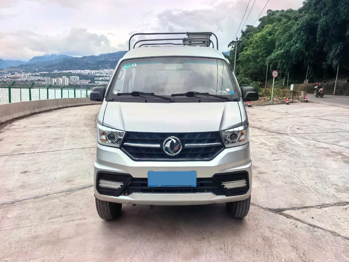 2020 DongFeng DFSK D51 1.5L 112HP L4 5MT,autocango,china used car exporter,china ev exporter,chinese used car exporter,chinese used ev exporter