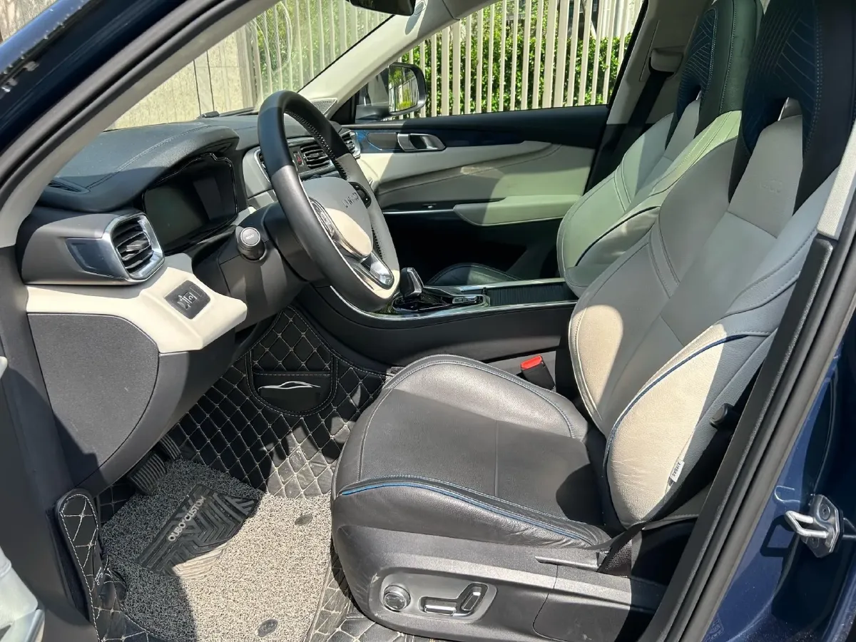 2017 Foton Sauvana 2.0T 218HP L4 6AT,autocango,china used car exporter,china ev exporter,chinese used car exporter,chinese used ev exporter