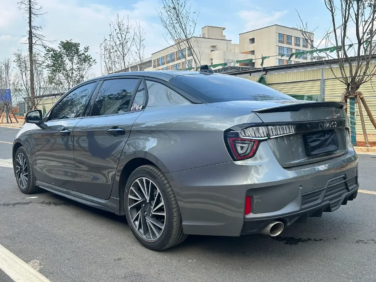 2022 LYNK&CO 03 2.0T 190HP L4 7DCT,autocango,china used car exporter,china ev exporter,chinese used car exporter,chinese used ev exporter