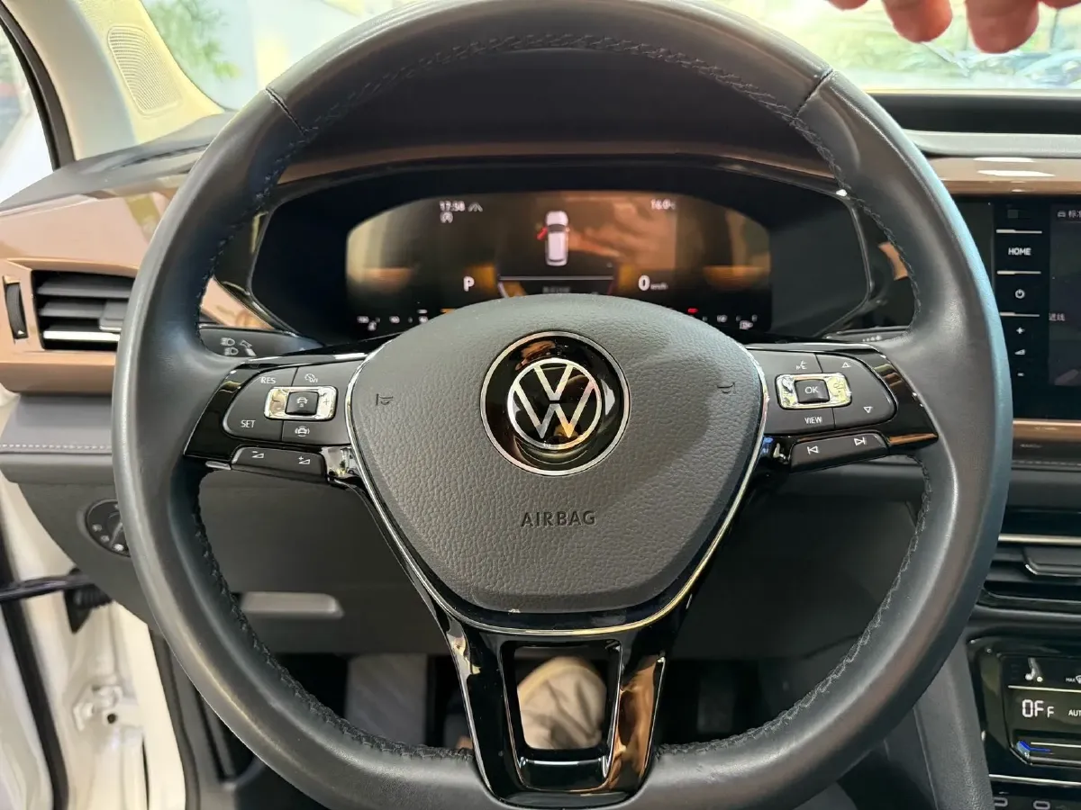 2022 Volkswagen Tharu 1.4T 150HP L4 7DCT,autocango,china used car exporter,china ev exporter,chinese used car exporter,chinese used ev exporter