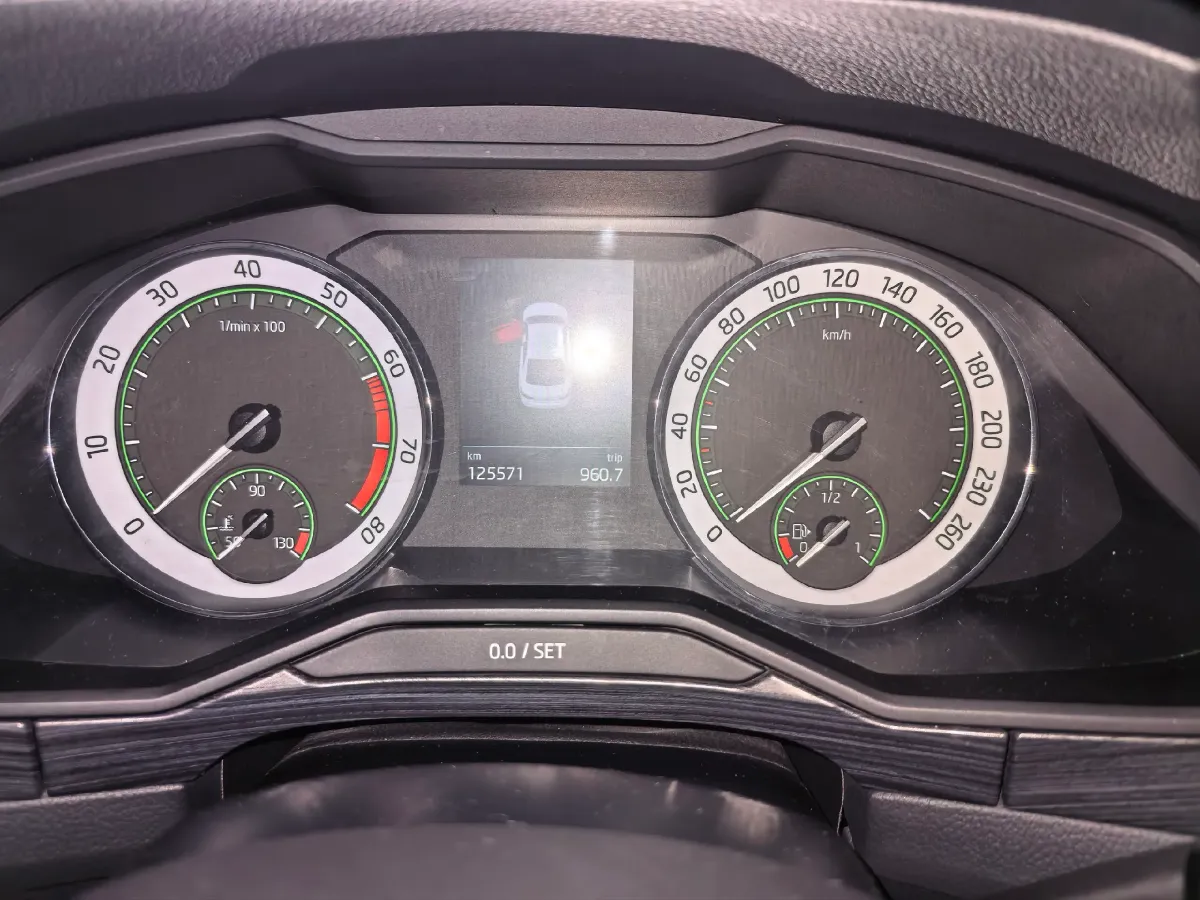 2018 Skoda Kodiak 1.8T 180HP L4 7DCT,autocango,china used car exporter,china ev exporter,chinese used car exporter,chinese used ev exporter